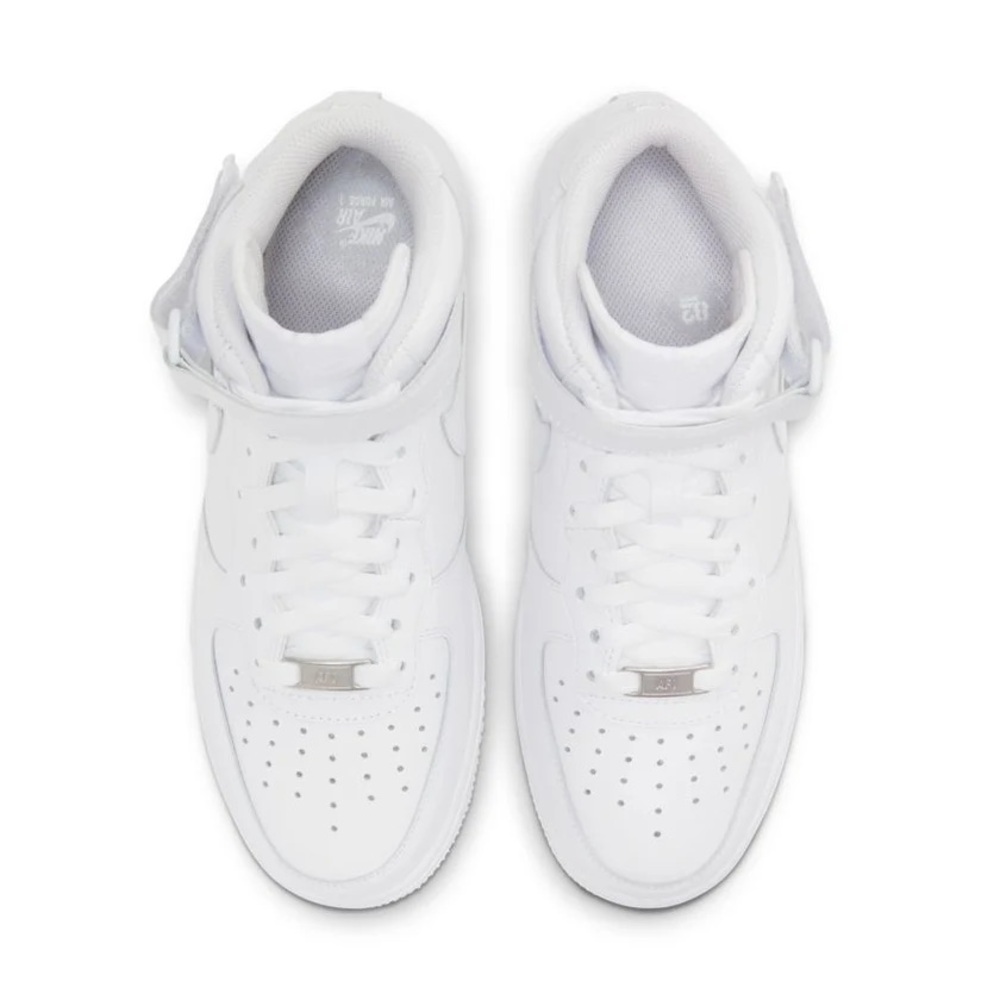 Nike Men's Classic White 2019 Mid 07’ Air Force 1 Sneakers - Picture 4 of 9